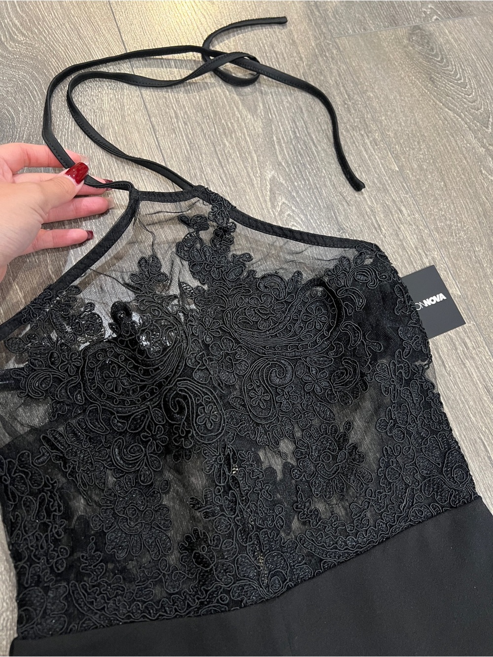 BNWT fashion nova black halter laced top jumpsuit - size XS - Picture 3 of 5